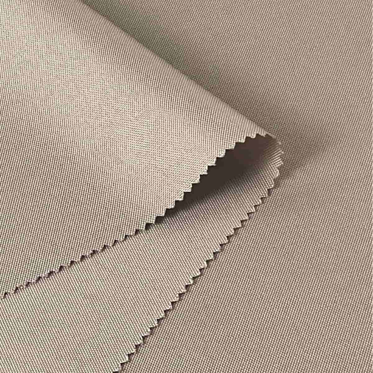 पुनर्नवीनीकरण पॉलिस्टर आउटडोअर फंक्शनल फॅब्रिक